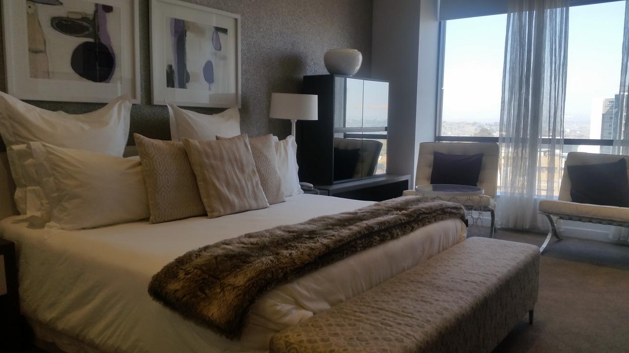 615 Sandton Skye Johannesburg Esterno foto